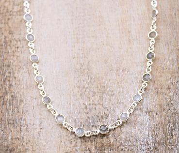 silver necklace * moonstone *