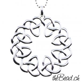 silver collier with big CELTIC KNOT