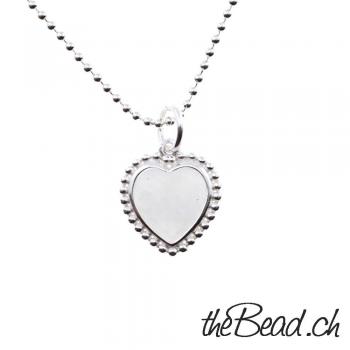 Rainbow moonstone heart necklace made of 925 sterling silver