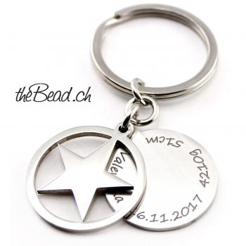 Key chain engraved " STAR"