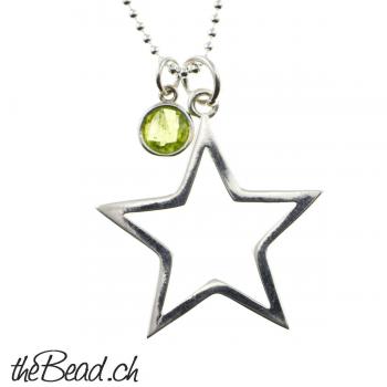 star necklace made of 925 sterling silver mit Peridot