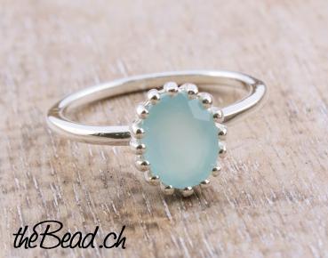 finger ring made of 925 sterling silver and aqua agate