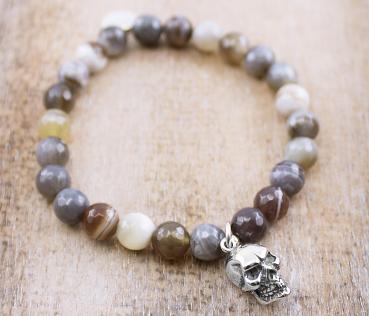 bracelet with botswana agate with silver skull pendant