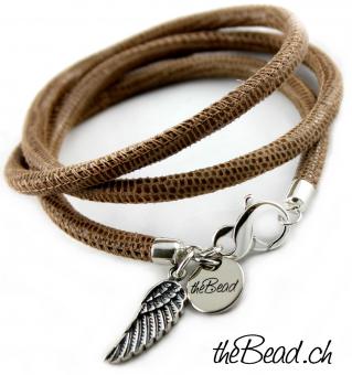 Real Leather bracelet with angelwing
