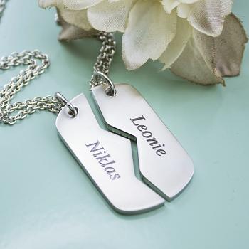 couple necklace with personal engraving