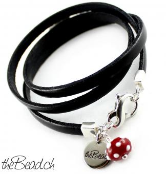 GOOD LUCK bracelet with cute lampwork bead