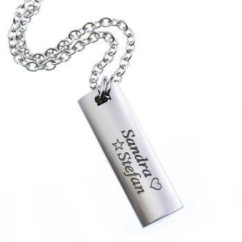 engraved necklace