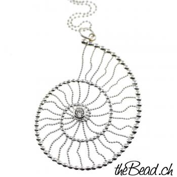 925 sterling silver necklace with pendant