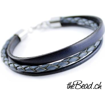 leather bracelet ONE SIZE in dark blue