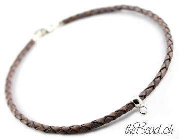 Leather necklace with silver clasp