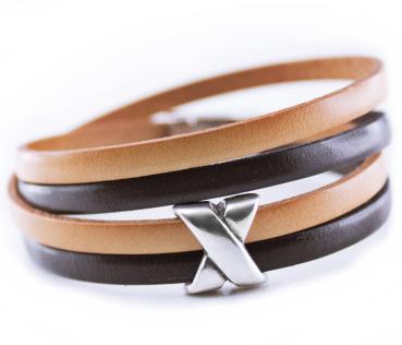 leather bracelet with leather and magnetic clasp
