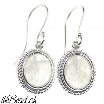 Earrings made of 925 sterling silver and moonstone