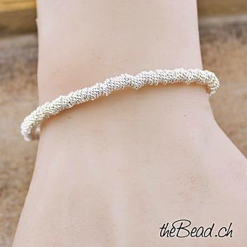 silberarmband mit silber ringlein