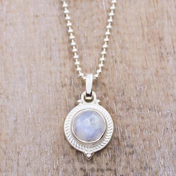 Silver necklace with moonstone pendant