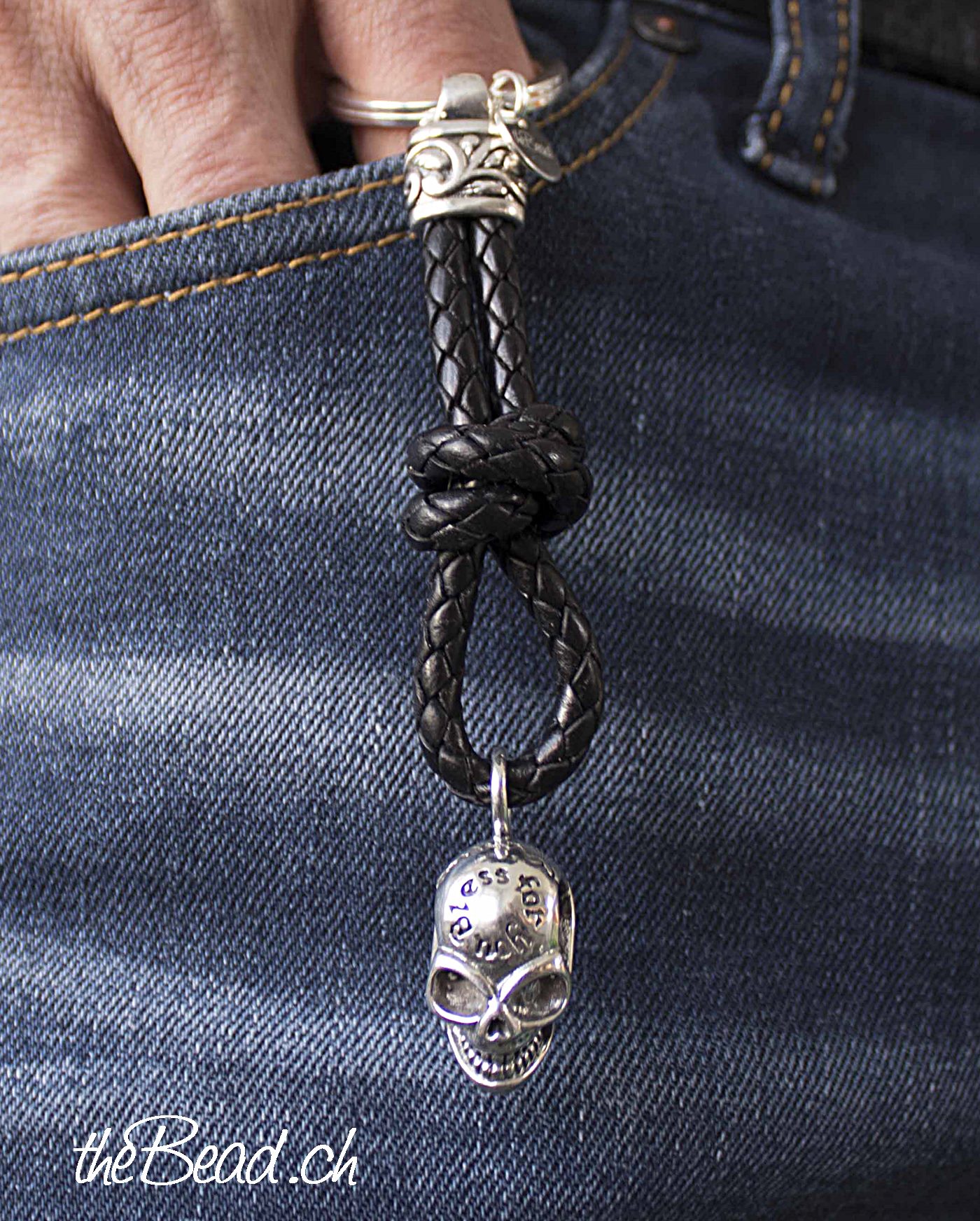 Echtsilber Schlüsselanhänger Totenkopf * Schmuck online kaufen
