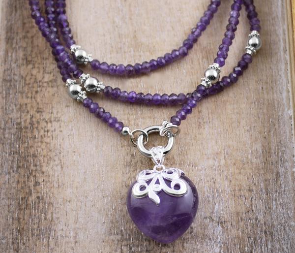 Amethyst facettiert mit 925 Silber Perlen und herz anhänger